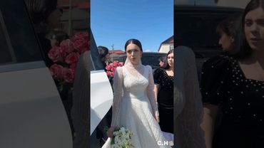 Где мой Жених 😀 #bride #wedding #fashiontrends #summerfashion #weddingattire #romantic #baku