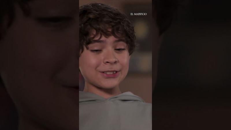 Lo paranormal regresa al cuarto de Juanito #ElMaleficio #ViX #Uninovelas