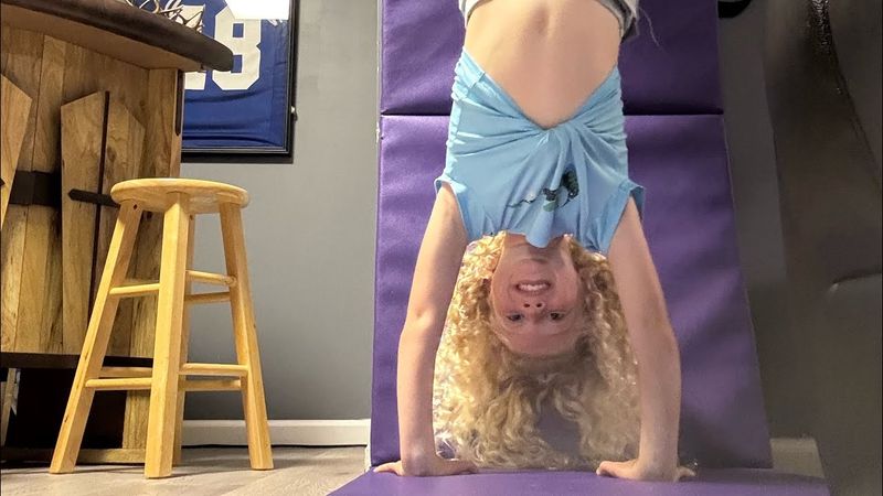 How to do a handstand bridge 🌁