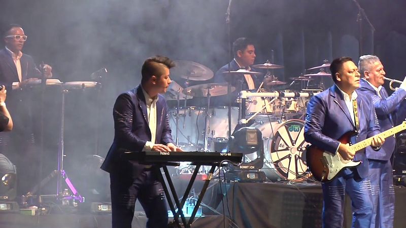 Amor de Unas Horas - Internacional Carro Show - En Vivo Teatro Metropolitan