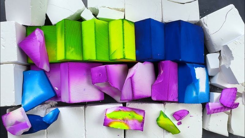 Dyed G1 with RESTOCKED G2 Plain Chalk!