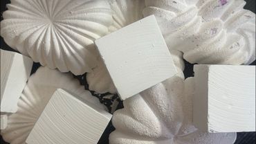 Crunchy Plain Jane Bundts & Soft Fresh Blocks | Oddly Satisfying | Gym Chalk ASMR | Sleep Aid