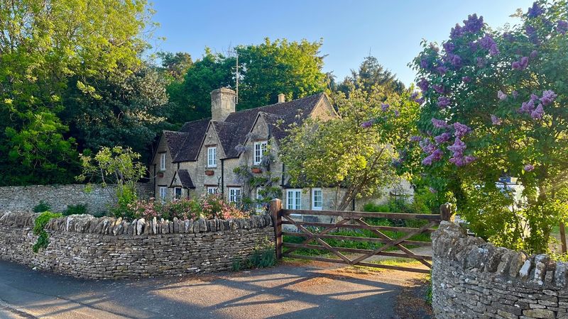 Breathtaking SPRING WALK in the English Countryside | COTSWOLDS Village Hatherop