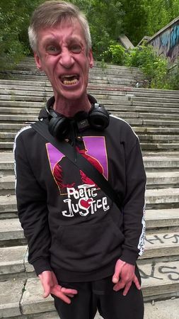 За кулисами другой я человек 