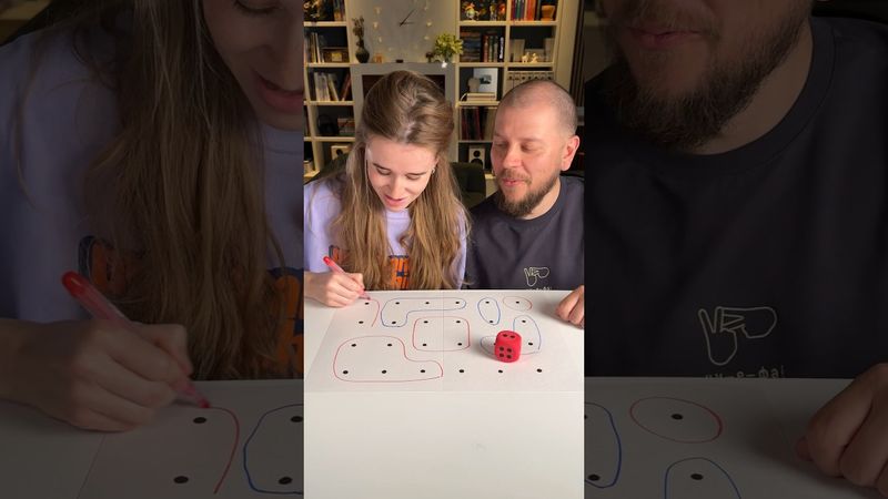 Кидай и обводи #boardgames #игры #настольныеигры #familygames #игрысвоимируками