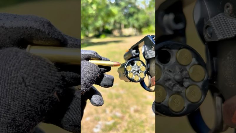 S&W 351 PD AirLite revolver