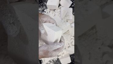 Plain Chalk ASMR Crush #shorts  #ytshorts