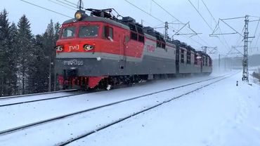 Perpaduan Musim Dingin Besar dengan Kereta Api Trans-Siberia | Kereta Api di Rusia