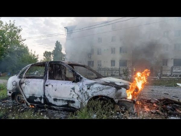 At least four killed as Russian air strikes on Ukraine continue right before Trump-Zelenskyy talks