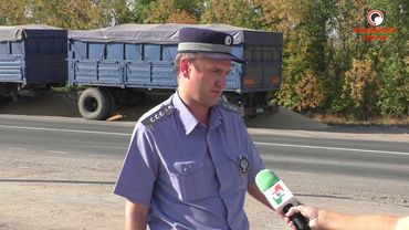 Зерно снова на дороге