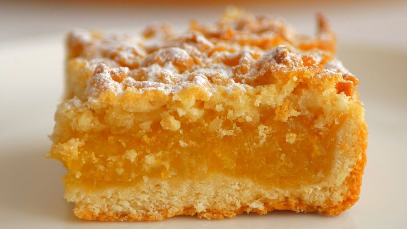 Torta al limone grattugiata