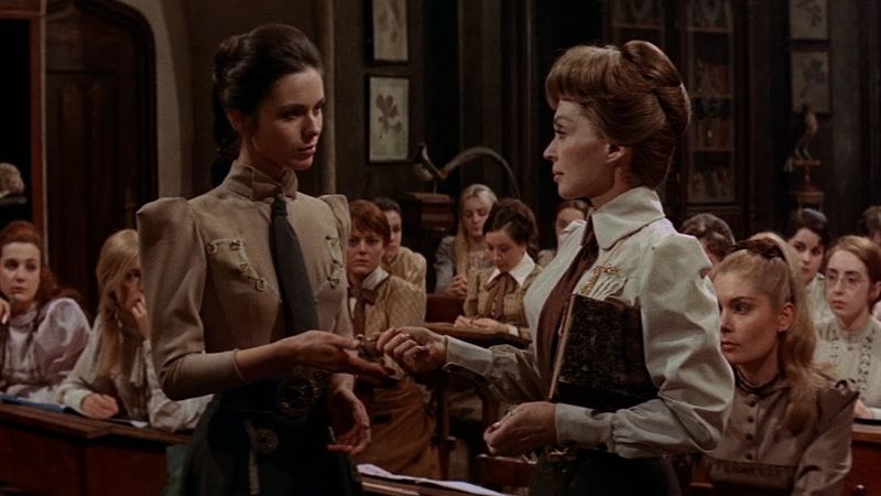 The House That Screamed (1969) - Lilli Palmer - Cristina Galbó - Subtitles