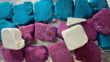 Dusty Splintery Purpleal J Chalk - ultra crispy 💕💕