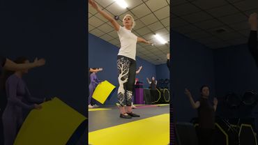 Pilates standing.   #pilates #bodymind #powerpilates