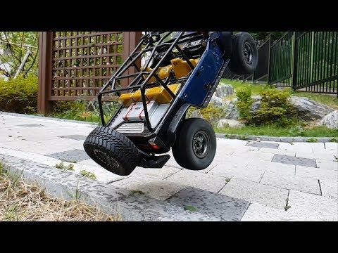 RC TRACTION HOBBY 1/8 Founder Jeep GoolRC Brushless Motor TEST