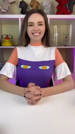 Подпишись! Кто победил в споре? #полинка #экспериментатор #япробую #э...