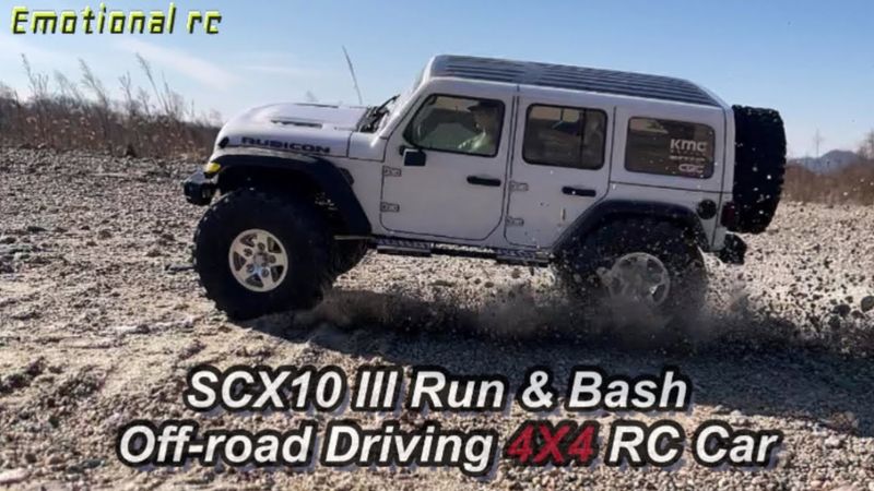 Axial SCX10 III JEEP Wrangler Rubicon JLU Run & Bash Off Road Driving 4X4 RC Car