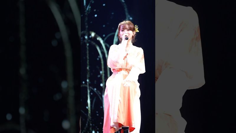 珠珢溫柔的唱著情歌 對到眼的瞬間我的心都要融化了🥰@Jueun_0724 #李珠珢 #이주은 #leejueun #cheerleader #fancam #shorts