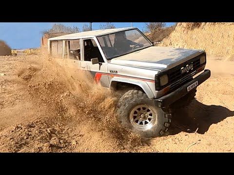 1/10 Scale RC CARS OFF ROAD Super Slow Video 4x4 Trail
