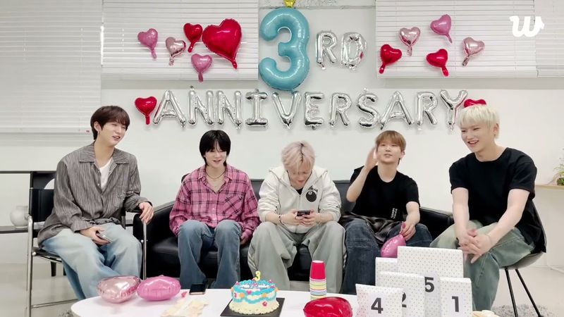 TNX 3rd Anniversary "THX" Weverse Live May 17, 2025