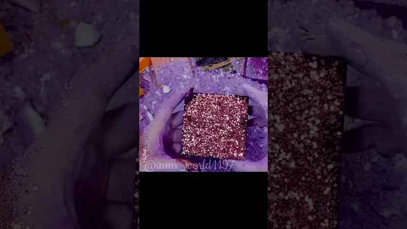 Glitter On Top #oddlysatisfying #relax #soap #crunchy #satisfying #chalkasmr #gymchalkasmr #chalk