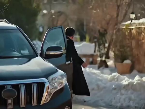 gergin değilim dedikten sonra benim sergilediğim tavırlar #uzakşehir ...