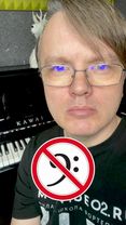 Ты пытаешься прочитать ноты для левой руки 😵‍💫🎹 ⠀ Зачем мучиться, есл...