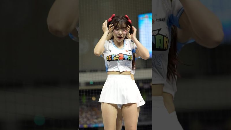 多慧慘遭菲菲魔抓 直接在明星賽上演女子摔角🤣@lee_dahye #明星賽 #李多慧 #이다혜 #cheerleader #fancam #shorts #菲菲