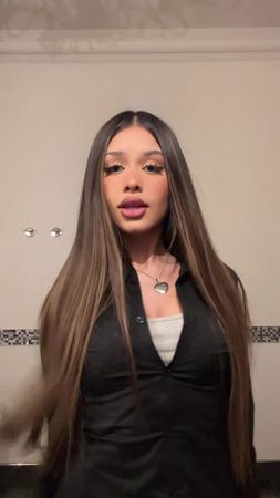 ig: skaterinahair ← girls, у неё делала наращивание волос 🖤