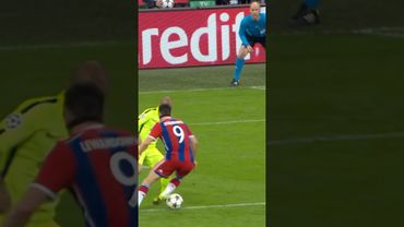 The footwork from Lewy 🥶