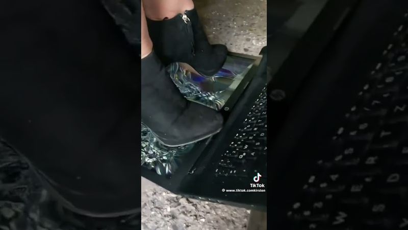 girl crush laptop in boots