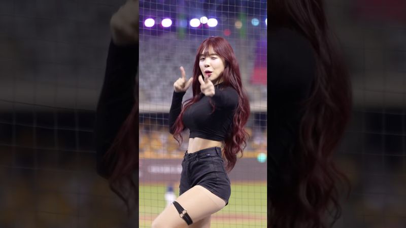 被多慧點名到了！不能不把中場舞拍好看了 @lee_dahye #李多慧 #이다혜 #啦啦隊 #cheerleader #棒球 #baseball #台湾野球チア #台湾野球 #치어리더