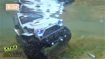 RC Car Xtra Speed XS01 Jeep Wrangler Valley Diving Rock Crawling