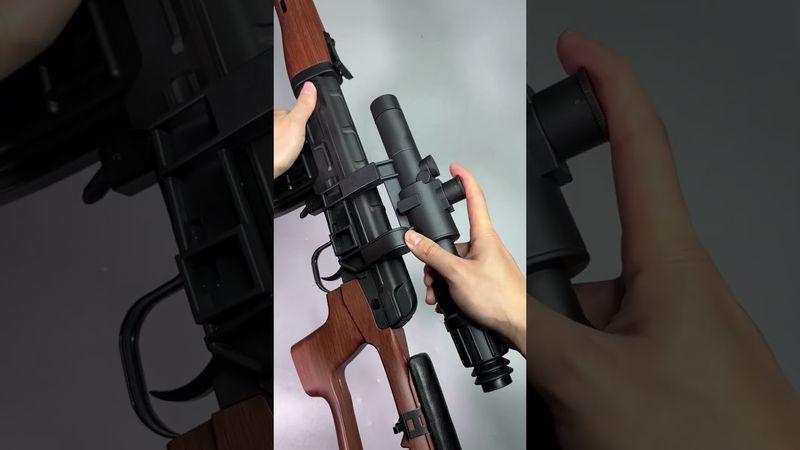 There isn’t a boy who wouldn’t love to have a toy gun like this, is there?