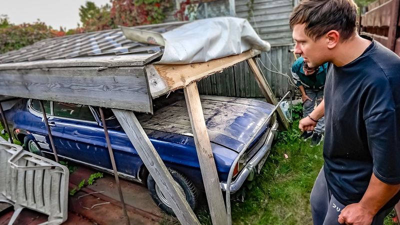 Он 20 ЛЕТ ПРОЖИЛ В ОГОРОДЕ! Оживляем старика…