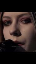 Her smile ❤️ #avrillavigne #knockinonheavensdoor #avrillavignefan 