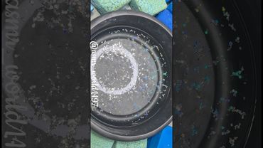 Water Crush #crushingtime #oddlysatisfying #relax #rainbowsoap #satisfying #crunchycrumbles