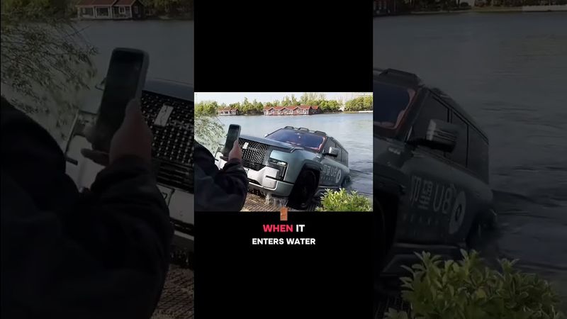 "This SUV can float!"#YangWangU8 #FloatingSUV #FutureVehicle #AmphibiousCar#CarShorts #AutoShorts