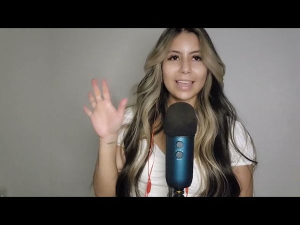 ASMR Scratching on clothes and body tapping