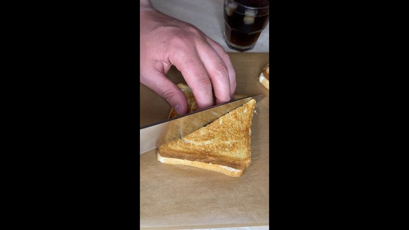 Мой самый любимый сэндвич)) Просто взрыв вкусовых