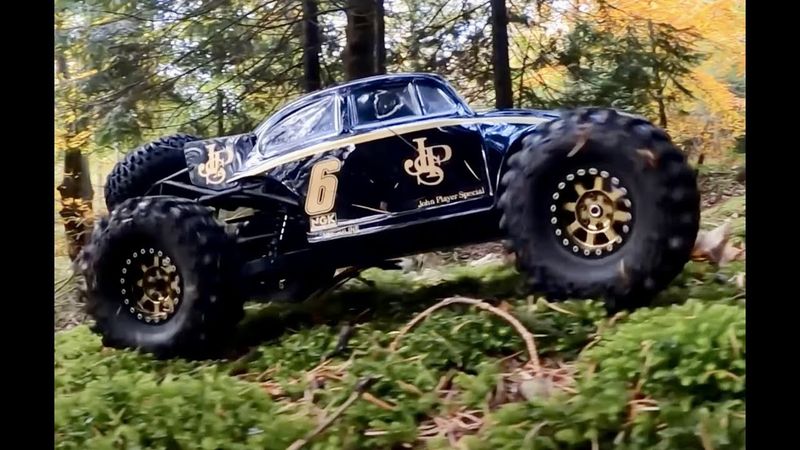 Vaterra Twin Hammers Losi RC Trail crawler VW Beetle Baja Truck