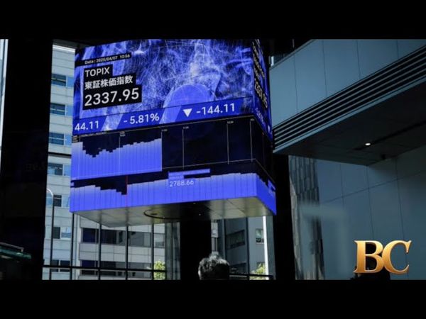 Asia-Pacific markets mostly fall ahead of Trump’s tariff deadline