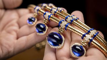 Tanzanite Falls | Bvlgari Polychroma High Jewelry and High-End Watches collection