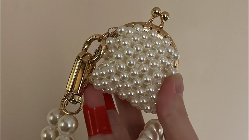 МК мини-фермуар из бусин