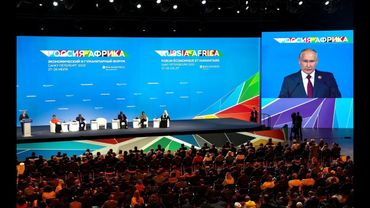 Путин так общается с теми, кто нас уважает. Показал договор, который собирались подписать с Украиной