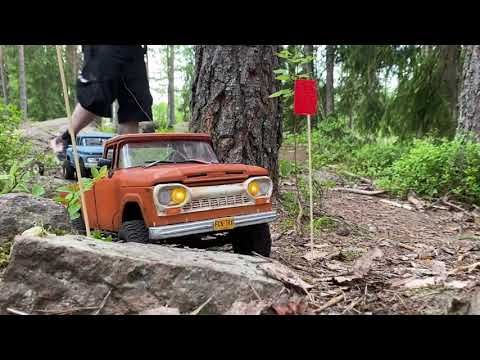 1:10 Scale offroad truck adventure  @Hamina Finland 250 Gate safari Traxxas TRX-4 Axial SCX10iii