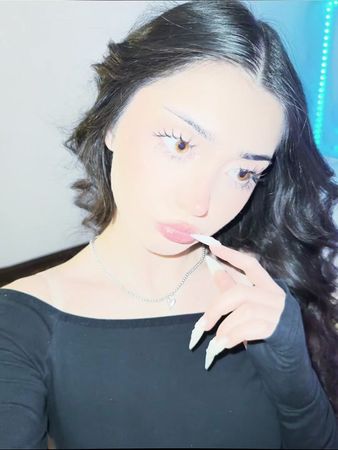 ну пока) тг: djamilyalya добьем 145к❤️