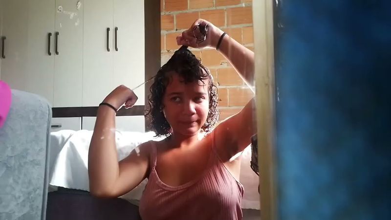 finalizando TODO meu cabelo de dedoliss (cabelo andulado 2C) 🌸 Beatrizsantos-l4b