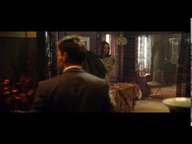 Выгоняет человека из дома что это ты делаешь а сам как думаешь Из Парижа с любовью