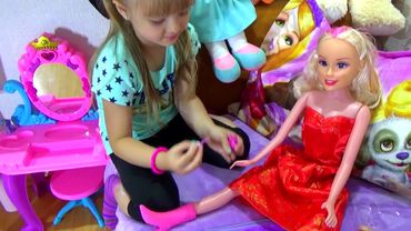 Маргарита и Лера НЕ ПОДЕЛИЛИ новую куклу